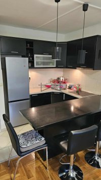 Nekretnina: ODLIČNA LOKACIJA-DVOSOBAN STAN ID#7030