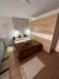 Nekretnina: Prodajem duplex kucu u Vrnjackoj Banji 