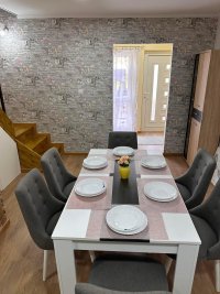 Nekretnina: Prodajem duplex kucu u Vrnjackoj Banji 