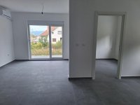 Nekretnina: Prodajem vise stanova u zgradi Vrnjacka banja