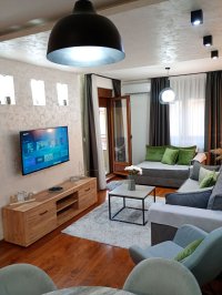 Nekretnina: Prodajem prelep apartman opremljen