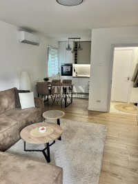 Nekretnina: kompletno namesten, odlicna lokacija, adaptibilan u 1.5 ID#5464