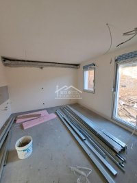 Nekretnina: Surčin - Surčin - 1.5 ID#24646