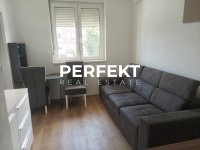 Nekretnina: Centar, garsonjera, 16m2, prvi sprat