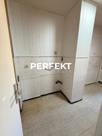 Nekretnina: Odličan stan za adaptaciju!