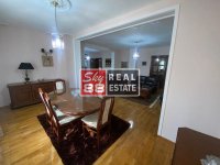 Nekretnina: 6,0  Dedinje , Beli Dvor , odlican stan u vili , dvoriste , garaza ID#2452