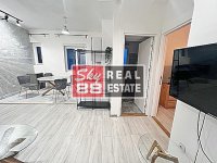 Nekretnina: 2,0 Centar , blizina Narodnog pozorista , renoviran , salonski stan ID#2460