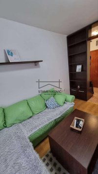 Nekretnina: Lep jednoiposoban stan u Centru ID#7058