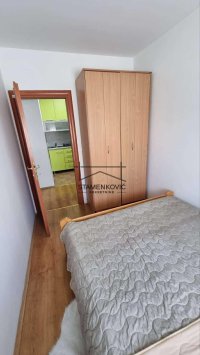 Nekretnina: Lep jednoiposoban stan u Centru ID#7058