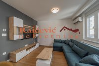Nekretnina: VOZDOVAC Ozrenska ID: 93058
