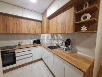 Nekretnina: 2.0 adaptibilan u 2.5,uknjizen ID#5627