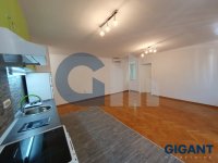 Nekretnina: ZVEZDARA Zahumska ID: 94600304