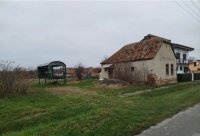 Nekretnina: Kuca za renoviranje Lazarevo-Zrenjanin