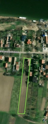 Nekretnina: Prodajem plac u Novim Banovcima