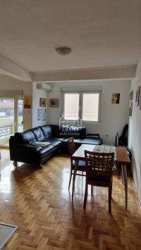 Nekretnina: Jednoiposoban stan,namešten, P=45m2 ID#2381