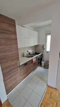 Nekretnina: Jednoiposoban stan,namešten, P=45m2 ID#2381