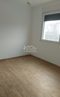 Nekretnina: Stara Pazova - Nova Pazova - 2.0 ID#24810