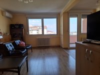 Nekretnina: izdajem 3 soban stan centar Beograd