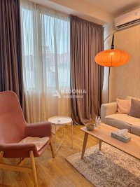 Nekretnina: TC Lomina, lokal 18m2, opremljen, useljiv ID#10394