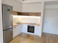 Nekretnina: Zvezdara teatar, nov, 2.0, odmah useljiv ID#10415