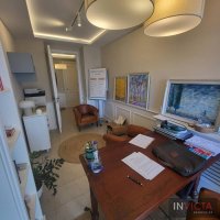 Nekretnina: Prelepo renoviran dvosoban na keju - pogled na Dunav