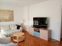 Nekretnina: Odličan trosoban stan na Vračaru ID#136072