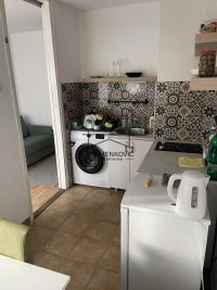 Nekretnina: Komforan stan na Limanu ID#7135