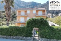 Nekretnina: Kuca na prvoj liniji do mora Stoliv