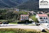 Nekretnina: Kuca na prvoj liniji do mora Stoliv