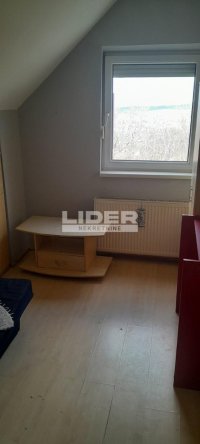 Nekretnina: Izdaju se jedna soba na spratu ID#8150