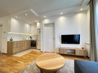 Nekretnina: Bulevar kod Kluza, namešten, sa parkingom ID#4456