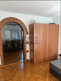 Nekretnina: Porodična kuća sa velikim placem i kompletnom infrastrukturom –  ČORTANOVCI ID#7167