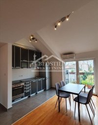 Nekretnina: Dobar stan, vrhunska lokacija ID#24948