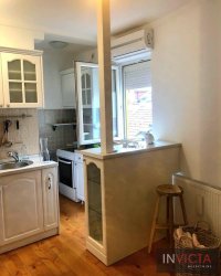 Nekretnina: Dvosoban blizu centra