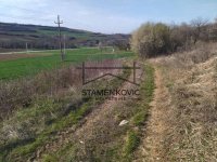 Nekretnina: Sviloš- u blizini glavnog puta ID#5884