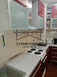 Nekretnina: Prodaje se trosoban stan na Podbari ID#7183