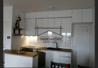 Nekretnina: Prodaje se četvorosoban stan sa podrumom i parking mestom ID#7192