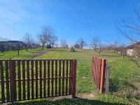 Nekretnina: Odličan građevinski plac na Banoštoru