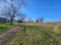 Nekretnina: Odličan građevinski plac na Banoštoru