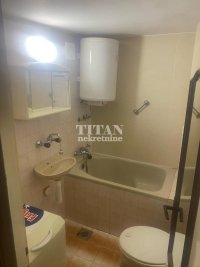 Nekretnina: mesecno placanje,cena dogovor ID#5682