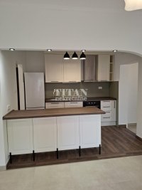 Nekretnina: centar bez buke,moze i parking, moze i namesten,odmah useljiv ID#5681