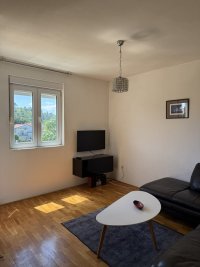 Nekretnina: Prodajem namješten jednosoban stan na Zabjelu 40m2, 98.000e