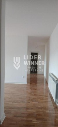 Nekretnina: 3.0 sa garažom - lux novogradnja ID#135605