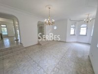 Nekretnina: Kuća 300m2 sa dvorištem na Novoj Detelinari za poslovanje ID#1771