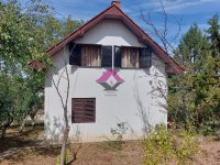 Nekretnina: Aranđelovac, Banja, vikendica 80m2 (npr+vpr+ptk), 2terase, pom.objekat 15m2 ID#1596