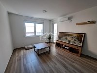 Nekretnina: Stara Pazova - Centar - sa garažom ID#25038