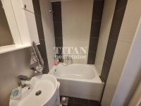 Nekretnina: renoviran ,tc Ušće,mesecno plaćanje ID#5697