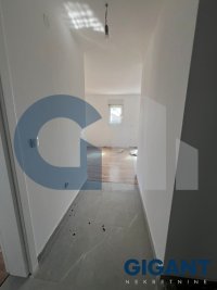 Nekretnina: OPŠTINA NOVI BEOGRAD Surčinska ID: 9650151