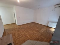 Nekretnina: Dvoiposoban kod Spens-a