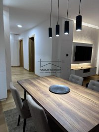 Nekretnina: Nov lux dvoiposoban stan u samom Centru ID#7213